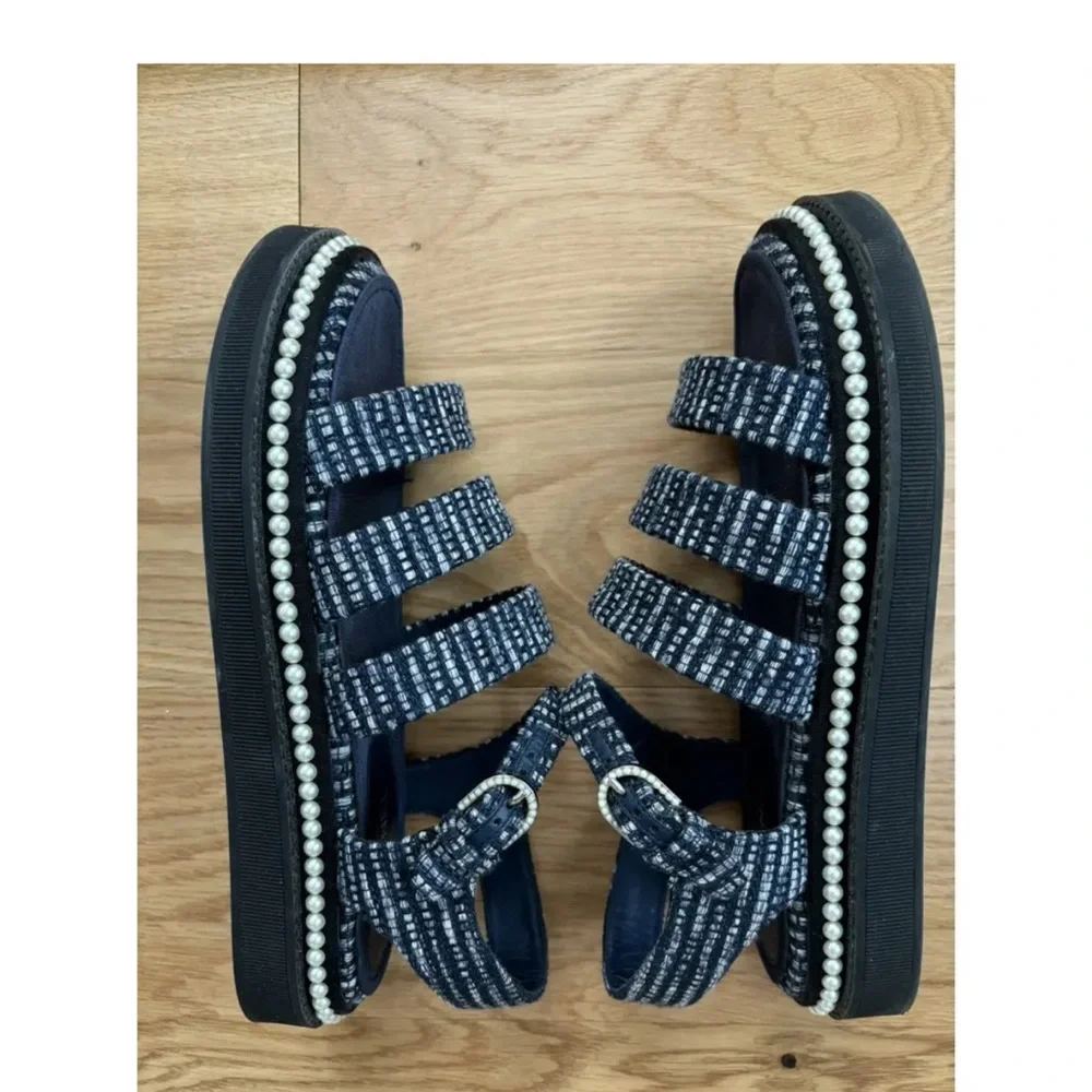 CHANEL Navy and White Strappy Sandals - Picture 3 of 7